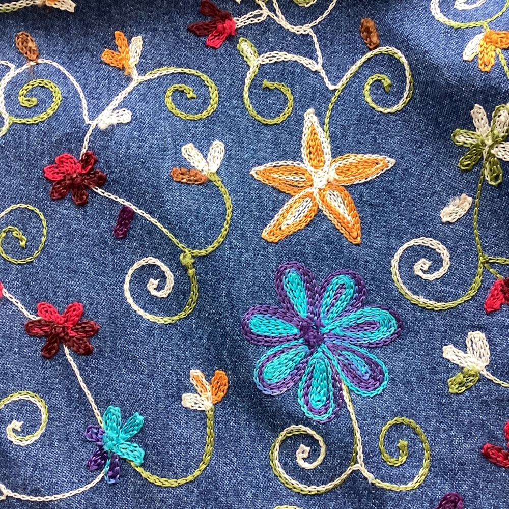 Denim Embroidered Flowers Jean Shirt Jacket Womens Size 1X Button Up Multicolor - Picture 13 of 14